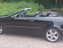Schwarz Gebraucht 2004 Mercedes CLK320 Avantgarde Cabrio | 11.350 € (Fairer Preis)
