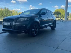 Grau Gebraucht 2011 Audi Q7 S-Line SUV | 14.900 € (Fairer Preis)