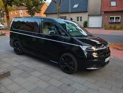 Schwarz Gebraucht 2024 VW T7 Style Van | 55.555 € (Fairer Preis)