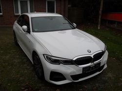 Weiß Gebraucht 2019 BMW 320 M Sport Limousine | 26.700 € (Guter Preis)