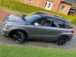 Grau Gebraucht 2017 Suzuki Vitara SUV | 12.990 € (Fairer Preis)