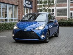 Blau Gebraucht 2018 Toyota Yaris Hybrid Style Kleinwagen | 12.490 € (Guter Preis)
