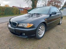 Schwarz Gebraucht 2005 BMW 325 Coupé | 3.650 €