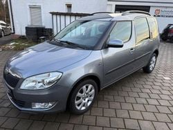 Grau Gebraucht 2013 Skoda Roomster Ambition Van / Kleinbus | 3.290 € (Guter Preis)