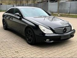 Schwarz Gebraucht 2005 Mercedes CLS350 Limousine | 7.000 € (Fairer Preis)