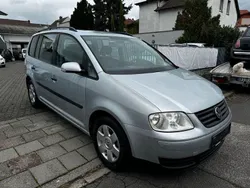 Silber Gebraucht 2003 VW Touran Basis Van / Kleinbus | 1.499 € (Guter Preis)