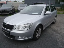 Silber Gebraucht 2012 Skoda Octavia Ambition Kombi | 4.999 € (Fairer Preis)