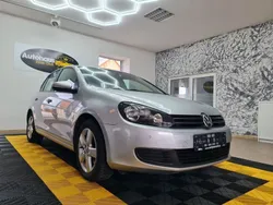 Silber Gebraucht 2011 VW Golf VI Comfortline Limousine | 3.750 € (Guter Preis)