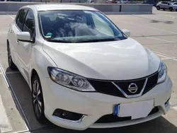 Weiß Gebraucht 2018 Nissan Pulsar N-Connecta Limousine | 11.800 € (Fairer Preis)