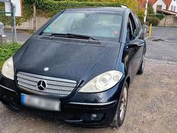 Schwarz Gebraucht 2008 Mercedes 190 Limousine | 1.300 €