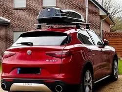 Rot Gebraucht 2017 Alfa Romeo Stelvio Veloce SUV | 24.700 € (Etwas zu teuer)