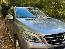 Grau Gebraucht 2014 Mercedes ML350 SUV | 23.000 € (Fairer Preis)