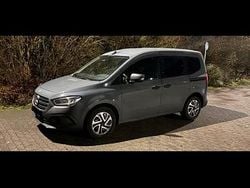 Grau Gebraucht 2022 Mercedes Citan 110 Kombi | 18.000 € (Guter Preis)