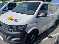 Weiß Gebraucht 2016 VW T6 Van | 13.899 €