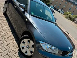 Grau Gebraucht 2005 BMW 116 Kleinwagen | 3.799 € (Fairer Preis)