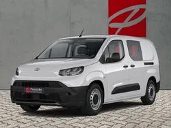 Icewhite Neu 2024 Toyota Proace City Van | 27.762 € (Etwas zu teuer)