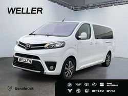 Ice white 31 (weiss) Gebraucht 2023 Toyota Proace Team Van | 39.990 € (Etwas zu teuer)