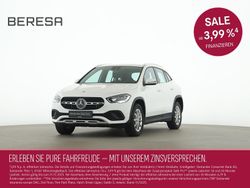 Weiß Gebraucht 2022 Mercedes GLA250 Style SUV | 28.480 €