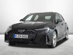 Mythosschwarz metallic Gebraucht 2024 Audi RS3 Sportback Comfort Kleinwagen | 74.812 €