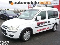 Weiã Gebraucht 2009 Opel Combo Van / Kleinbus | 1.990 € (Guter Preis)