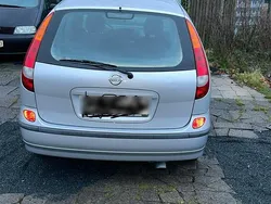 Silber Gebraucht 2005 Nissan Almera Van / Kleinbus | 1.350 €