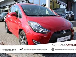 Rot Gebraucht 2018 Hyundai ix20 Kleinwagen | 10.950 € (Fairer Preis)
