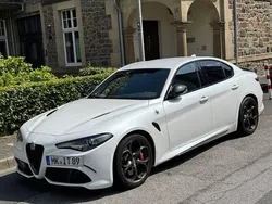 Weiß Gebraucht 2022 Alfa Romeo Giulia Quadrifoglio Verde Limousine | 68.950 € (Superpreis)