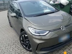 Grün Gebraucht 2024 VW ID.3 Pro Kleinwagen | 31.290 € (Superpreis)