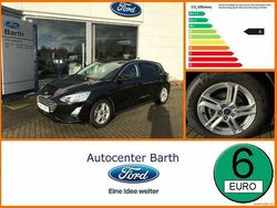 Schwarz Gebraucht 2018 Ford Focus Cool & Connect Limousine | 12.290 € (Fairer Preis)