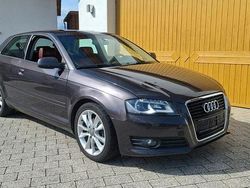 Grau Gebraucht 2011 Audi A3 Ambition Limousine | 3.799 € (Superpreis)