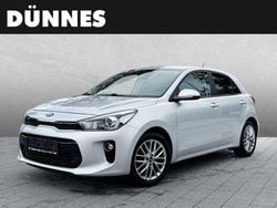 Seidensilber metallic Gebraucht 2018 Kia Rio DREAM-TEAM Edition Limousine | 9.550 € (Fairer Preis)