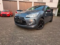 Grau Gebraucht 2011 Citroën DS3 So Chic Coupé | 3.200 € (Guter Preis)