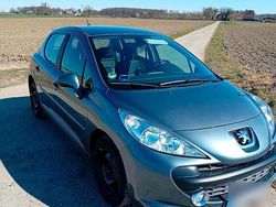 Grau Gebraucht 2010 Peugeot 207 Tendance Kleinwagen | 3.250 € (Guter Preis)