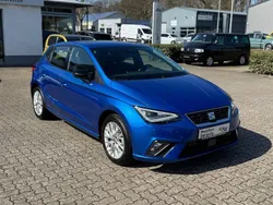 Blau Gebraucht 2024 Seat Ibiza FR Limousine | 17.890 € (Guter Preis)