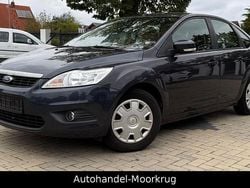 Grau Gebraucht 2009 Ford Focus Style Limousine | 1.500 € (Fairer Preis)