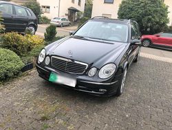 Gebraucht 2007 Mercedes E500 Kombi | 9.500 €