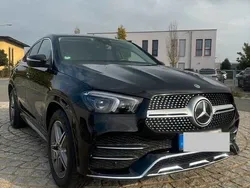 Schwarz Gebraucht 2021 Mercedes 350 AMG line SUV | 40.988 €
