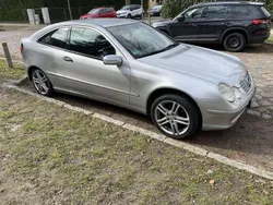 Mercedes C180