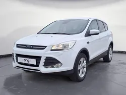 Weiß Gebraucht 2016 Ford Kuga SUV | 10.990 € (Superpreis)