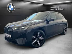 Grau Gebraucht 2022 BMW iX Sport Line SUV | 52.890 € (Guter Preis)
