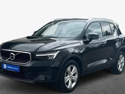 Onyx schwarzmetallic Gebraucht 2023 Volvo XC40 Core SUV | 30.430 € (Guter Preis)