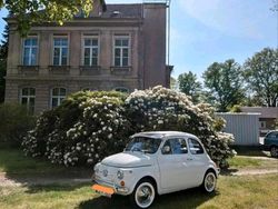Weiß Gebraucht 1970 Fiat 500 Kleinwagen | 12.499 €