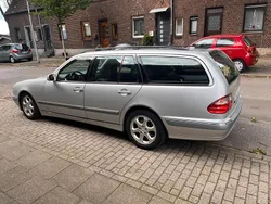 Silber Gebraucht 2002 Mercedes E240 Kombi | 2.250 € (Fairer Preis)