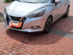 Silber Gebraucht 2022 Nissan Micra Kleinwagen | 13.400 €