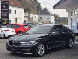 Schwarz Gebraucht 2016 BMW 730 Sport Line Limousine | 18.900 € (Superpreis)