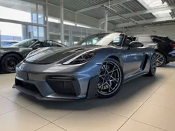Grau (metallic) Gebraucht 2024 Porsche Boxster Spyder Cabrio | 174.880 € (Etwas zu teuer)