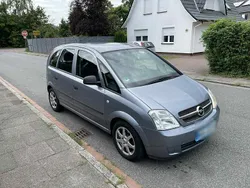 Rot Gebraucht 2003 Opel Meriva Van / Kleinbus | 1.299 € (Fairer Preis)