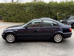 Blau Gebraucht 2002 BMW 316 Limousine | 8.980 €
