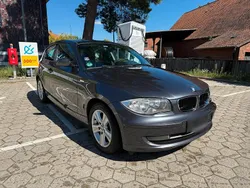 Grau Gebraucht 2008 BMW 116 Kleinwagen | 3.200 €