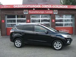 Iridiumschwarz metallic Gebraucht 2019 Ford Kuga SUV | 15.490 € (Guter Preis)